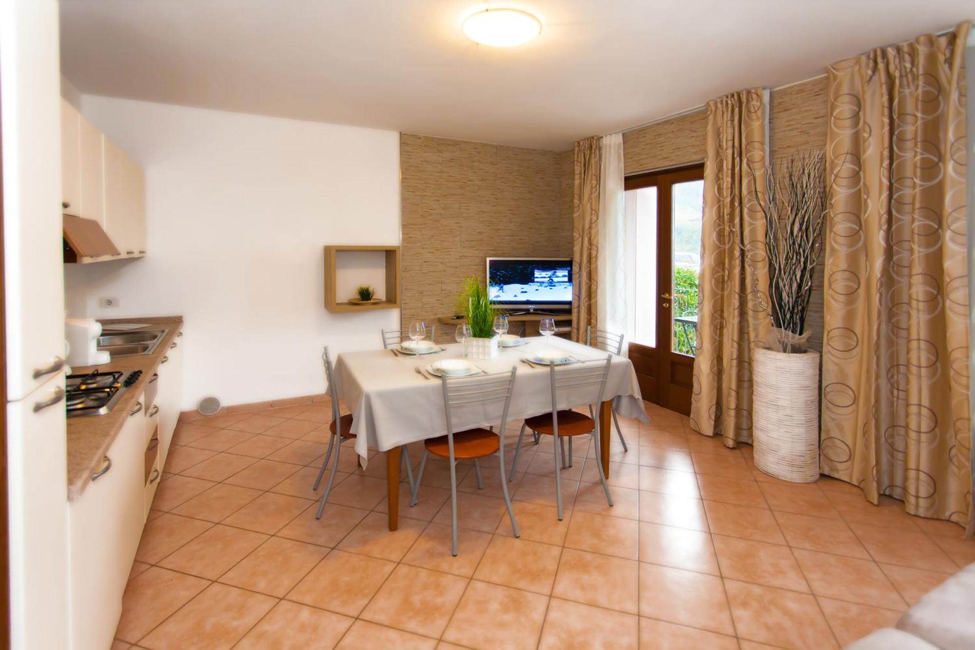 Residence Delle Rose Tremosine Экстерьер фото